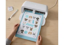 Cricut Adesivi Impermeabili e Stampabili formato A4 Bianco Olografico 5 fogli