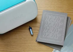 Cricut Joy Biglietti Inserto e lamine Collezione Celebration Sampler 8 Pezzi 11,4cmx15,9cm