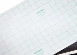 Cricut Joy Vinile Smart Nero Permanente Lucido 13,9cmx1,22m