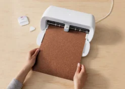Cricut Joy Xtra Smart Iron-On Glitter Collezione Sea Sparkle 3 fogli 24,1cmx30,5cm