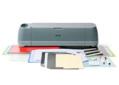 Cricut Maker 4 Essential Bundle