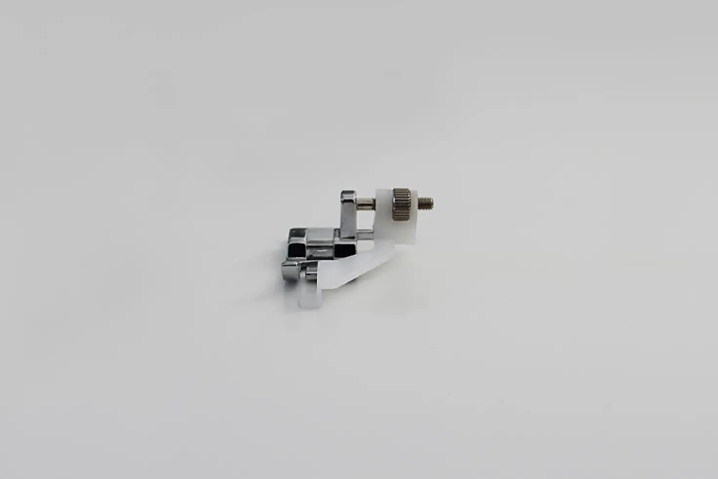 KIT. 15 Piedini universali per macchine oscillanti