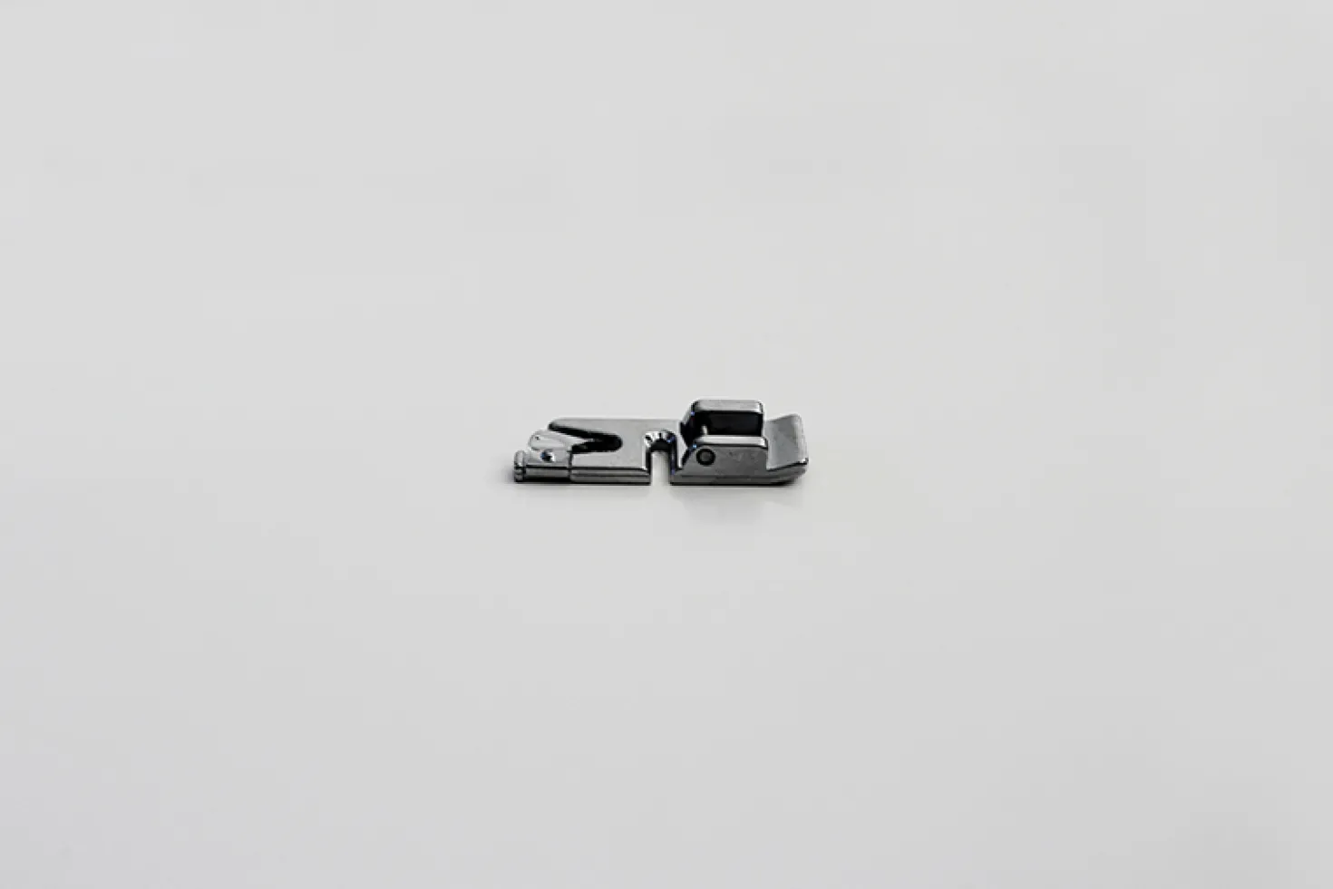 KIT. 15 Piedini universali per macchine oscillanti
