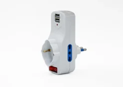 Magnadyne Adattatore Spina Rotante 16A USB