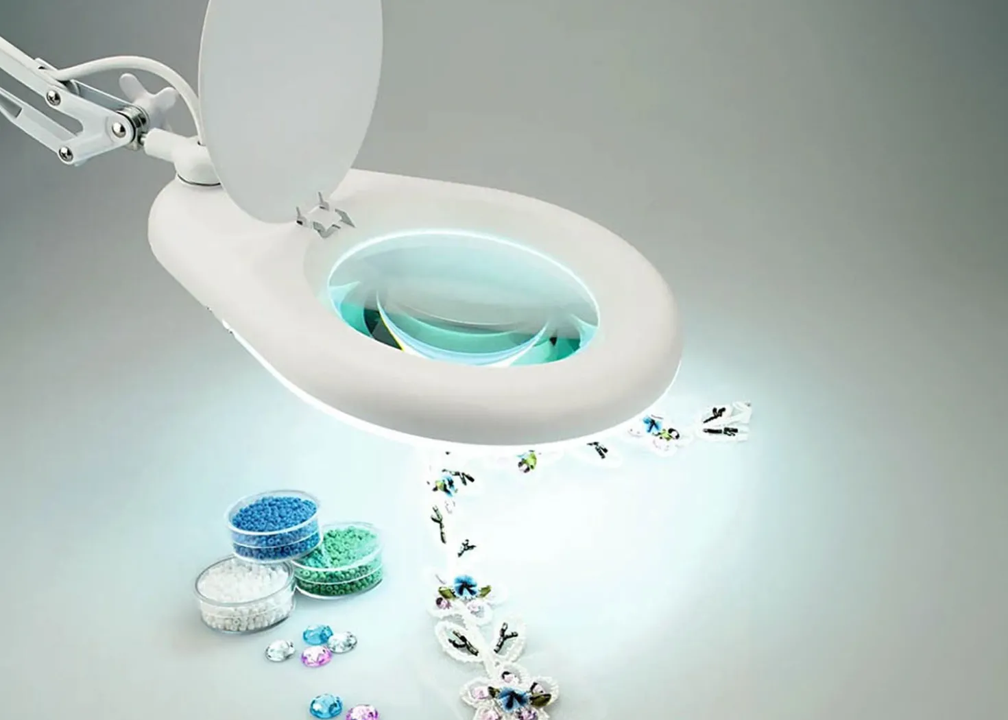 Prym Lente d’Ingrandimento con Lampada e Morsetto ⌀ 12cm