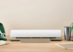 Silhouette Plotter da Taglio Cameo 5 Plus Bianco